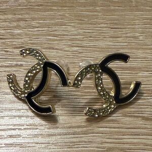 CC Black/CZ Pushbacks